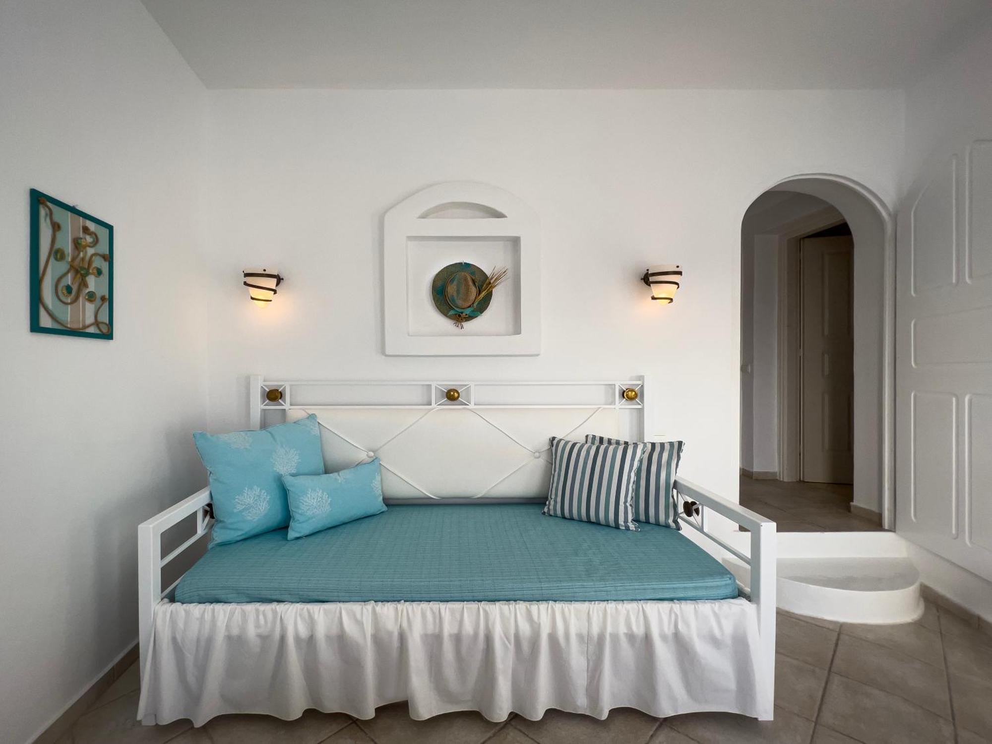 Chora Resort Hotel & Spa Folegandros Town Екстер'єр фото