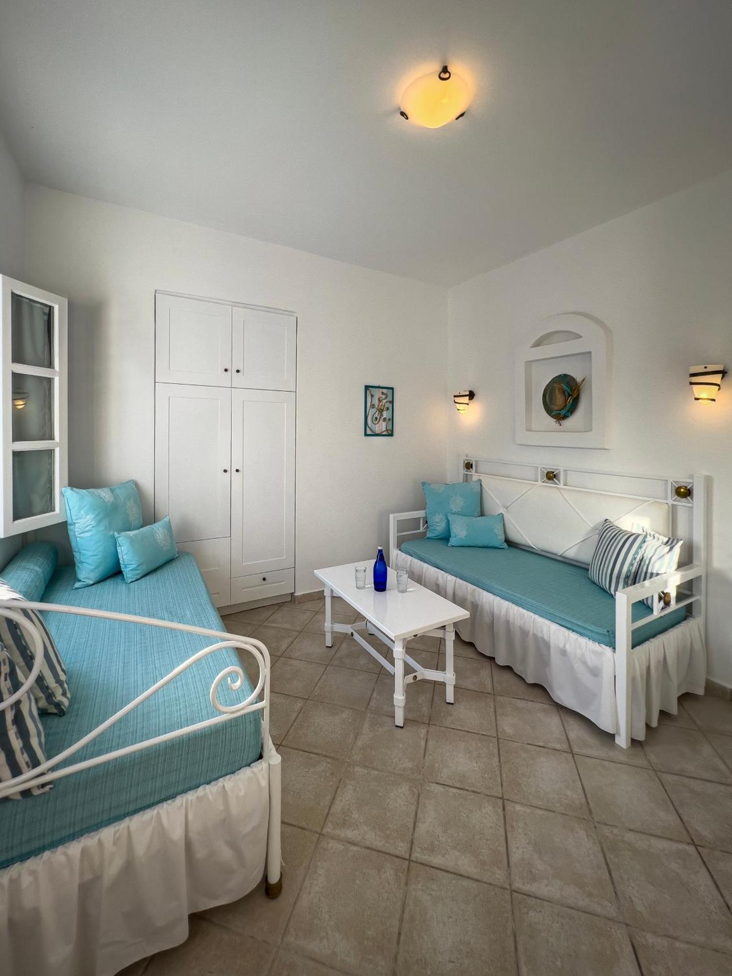 Chora Resort Hotel & Spa Folegandros Town Екстер'єр фото